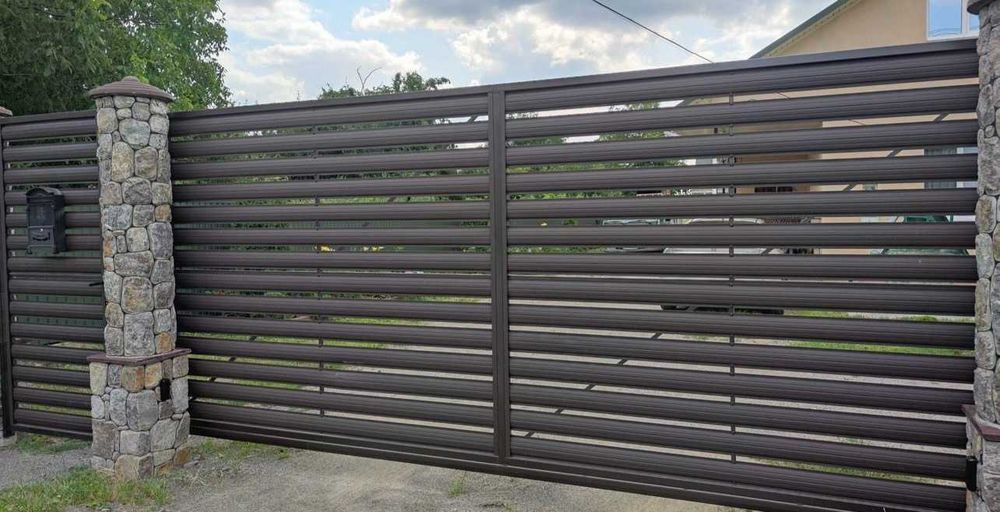 Штакетник металлический - купить металлоштакетник ‼️ Без посередників!