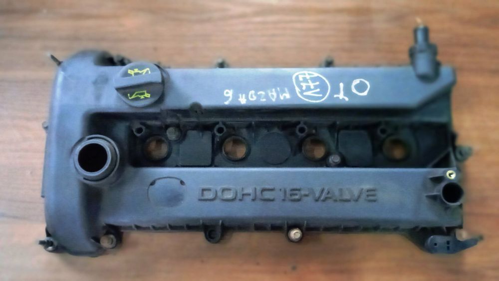 Pokrywa zaworów Mazda 6 DOHC16-VALVE L310