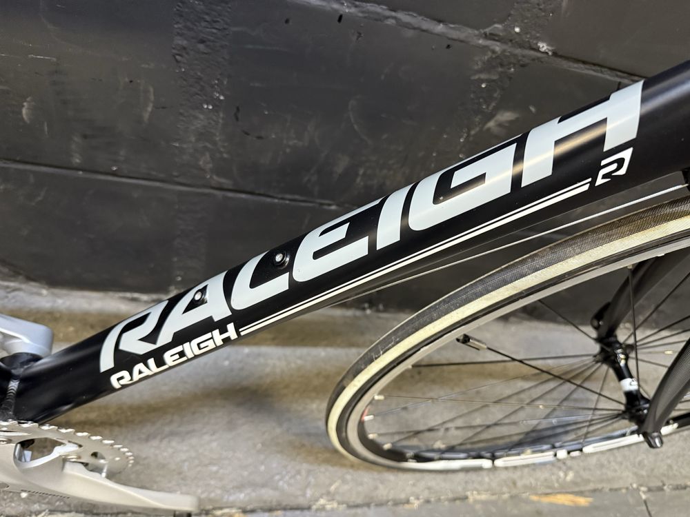 Rower szosowy Raleigh Revenio męski Shimano 57 cm Urban Bikes