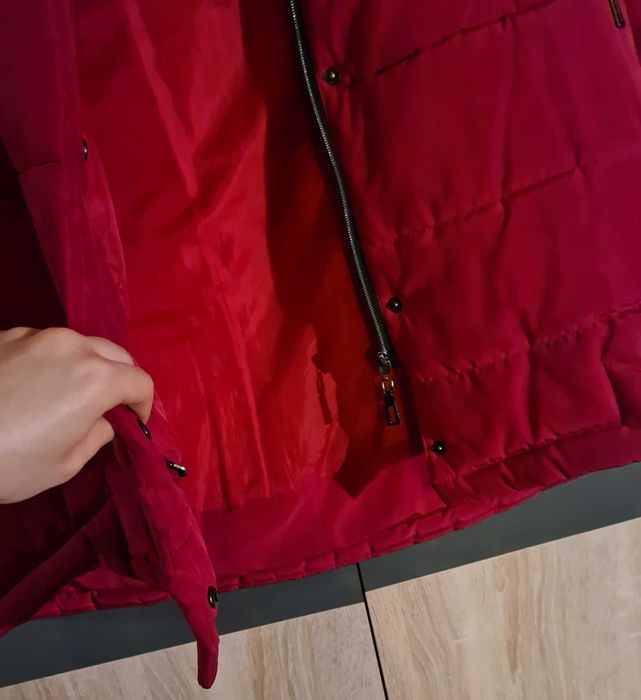 Czerowna kurtka zimowa