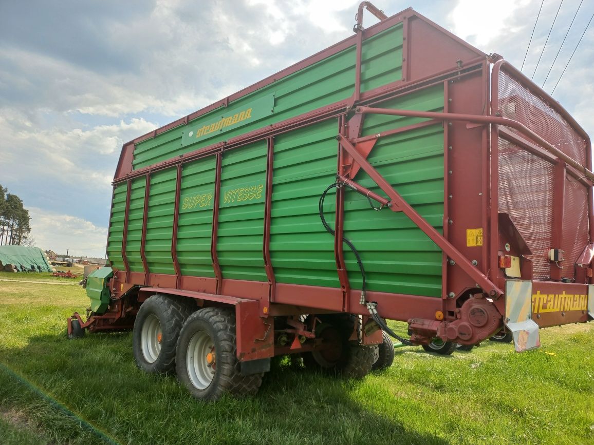 Przyczepa Samozbierająca Strautmann Super Vitesse 3 .rotor,Pneumatyka,