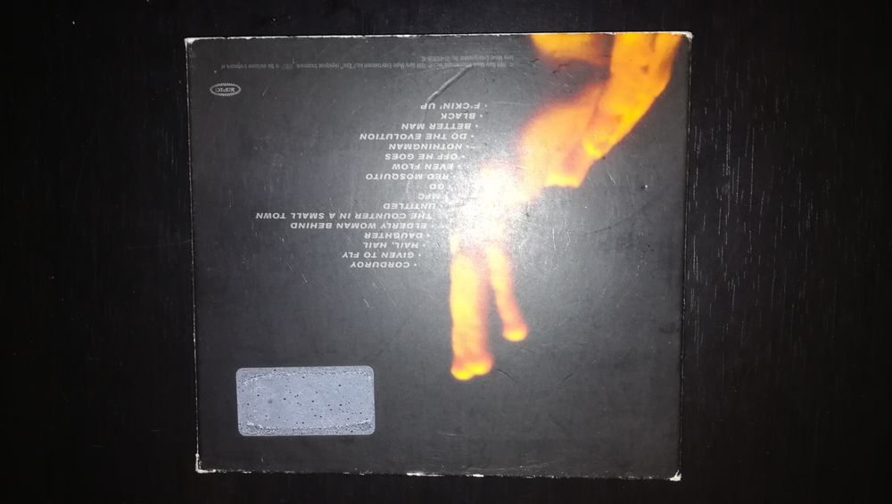 CD Live " On two Legs " de Pearl Jam (Bom Estado) 1998