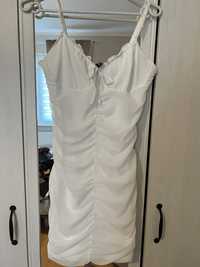 Biała sukienka hm