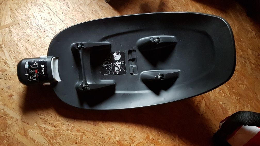 Fotelik samochodowy  Cybex Aton M i size