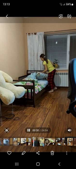 Кровать с натурального дерева