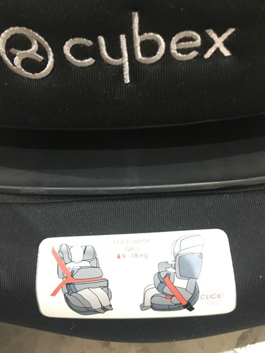 Cadeira para transporte de criança em automóvel