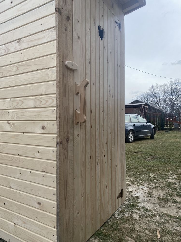 Вуличний туалет