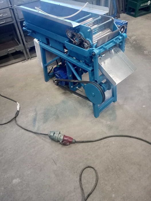 Maszyna  rolnicza gilotyna do stripsa nie tytoniu