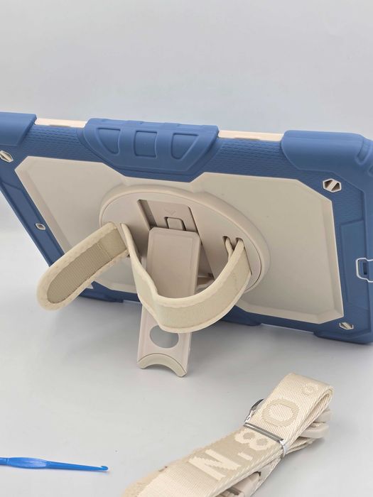 Etui Case Obudowa Ochronna iPad 10.2 Cala 21/20/19 z paskiem niebieski