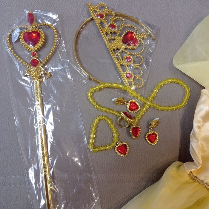 Sukienka strój karnawałowy przebranie księżniczka Bella r.110-116