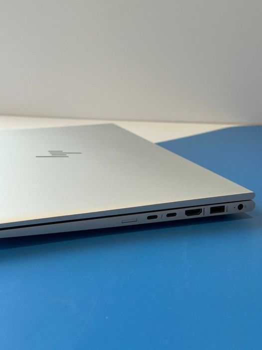 Portatil HP 850 G8 i5 16GB 240SSD