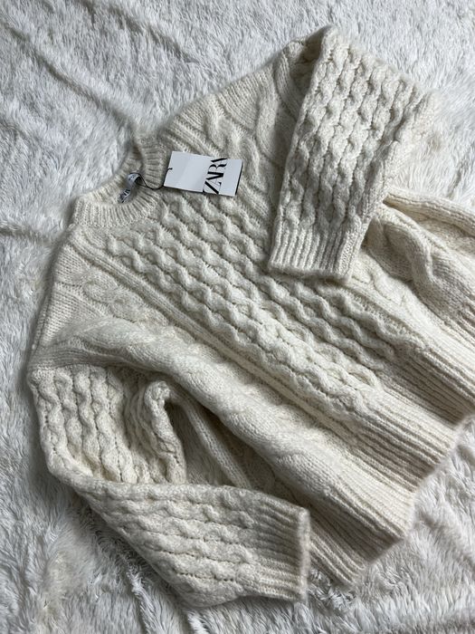 Теплий светр Zara Новий розмір М кофта