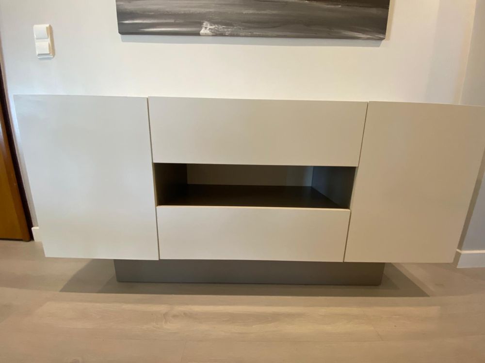Movel aparador / consola