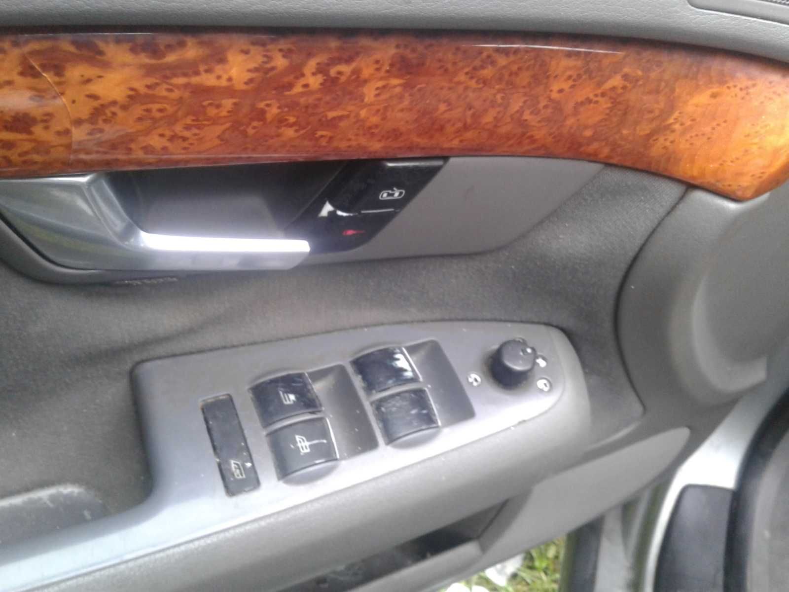 AUDI A4 B6 Zderzak Przód Przedni Mat Grill Atrapa Kratka Halogeny 8E0