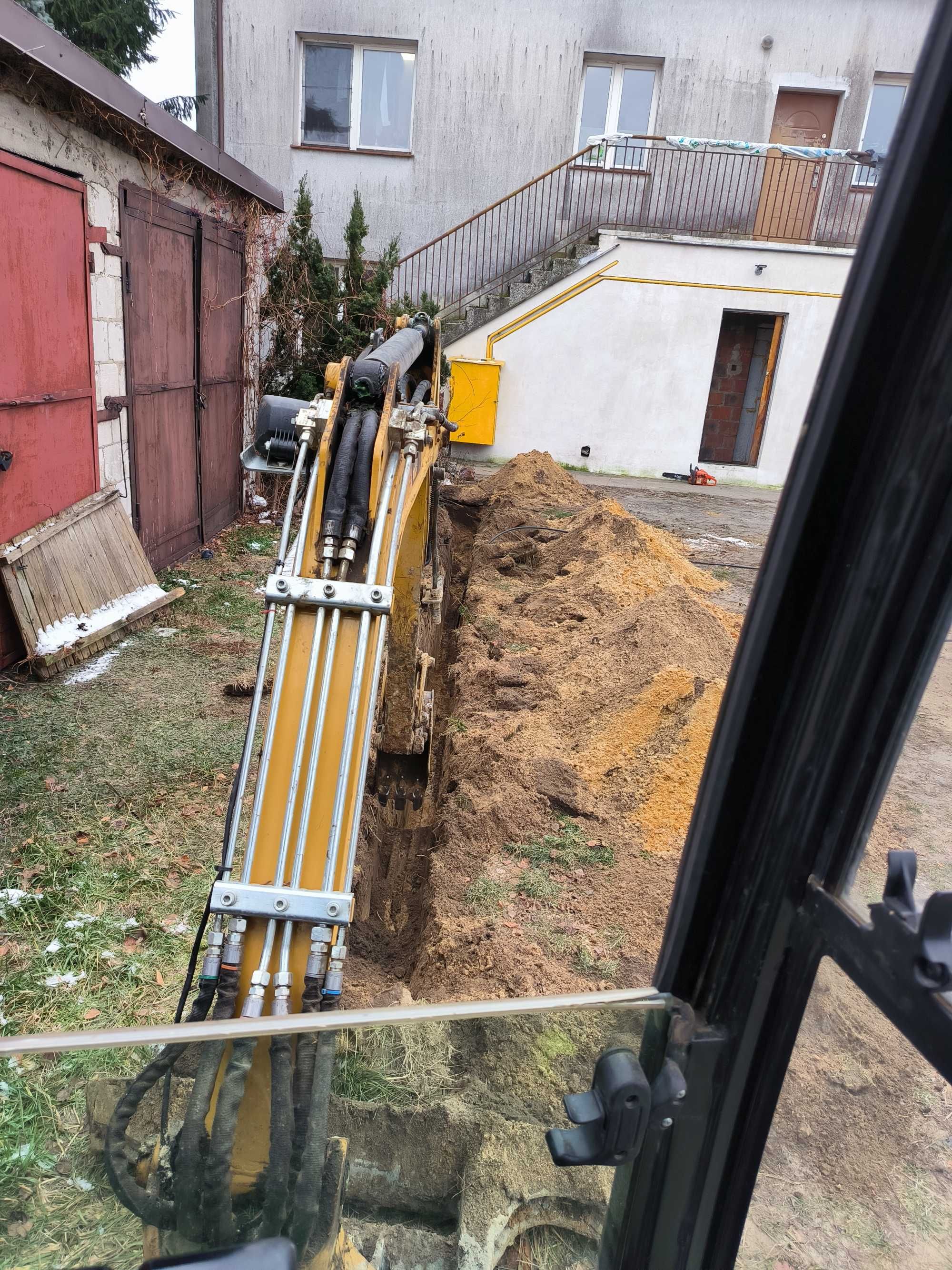 Usługi Minikoparką, wynajem minikoparki , korytowanie, koparka