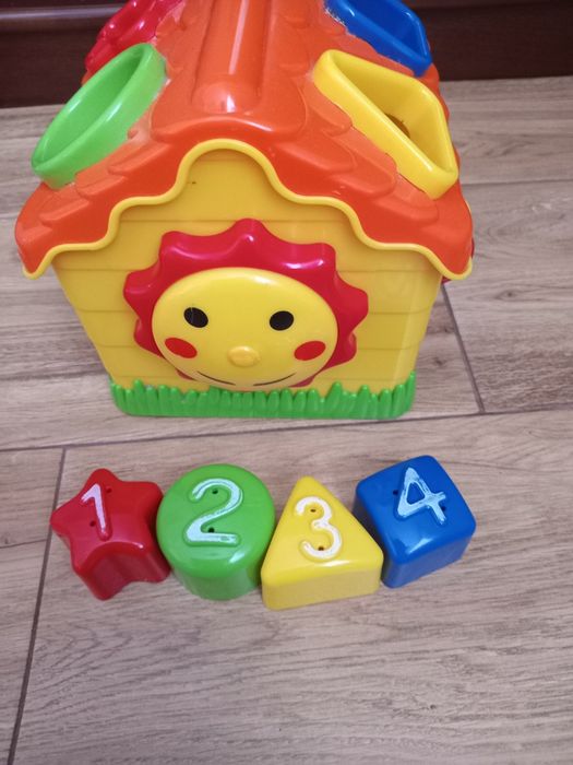 Хатка сортер італія