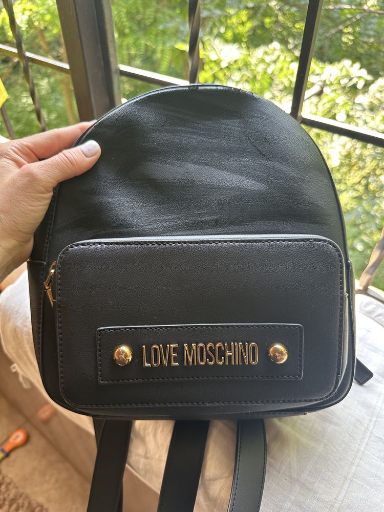 Продам рюкзак Moschino(оригінал)