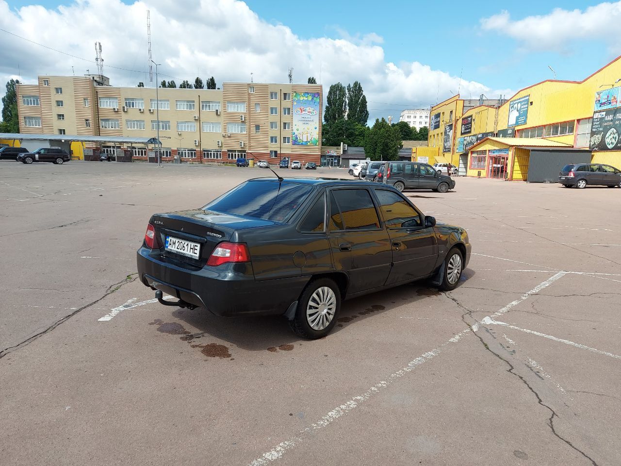 Daewoo nexia  обьєм двигуна 1.6 2012рік