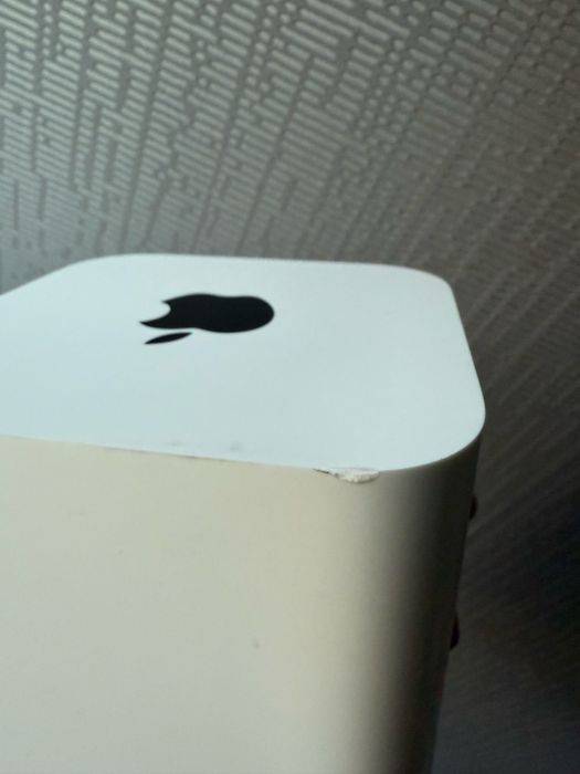 Apple Airport Extreme A1521 ME918LL/A роутер найстабільніший у світі