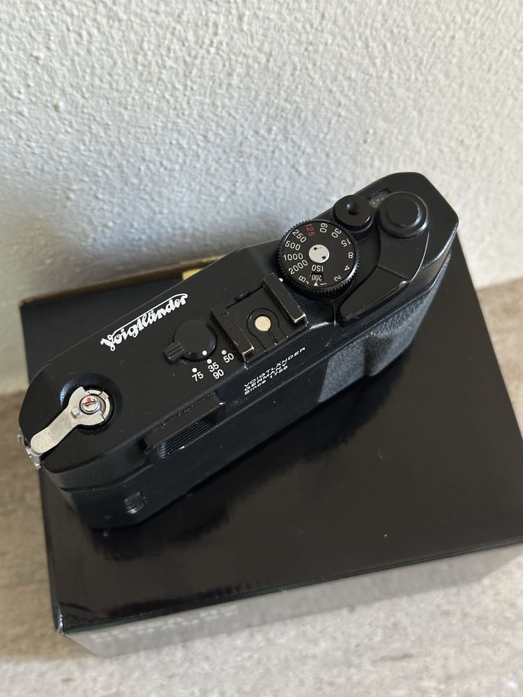 Voigtlander Bessa R2 (4 anos garantia)