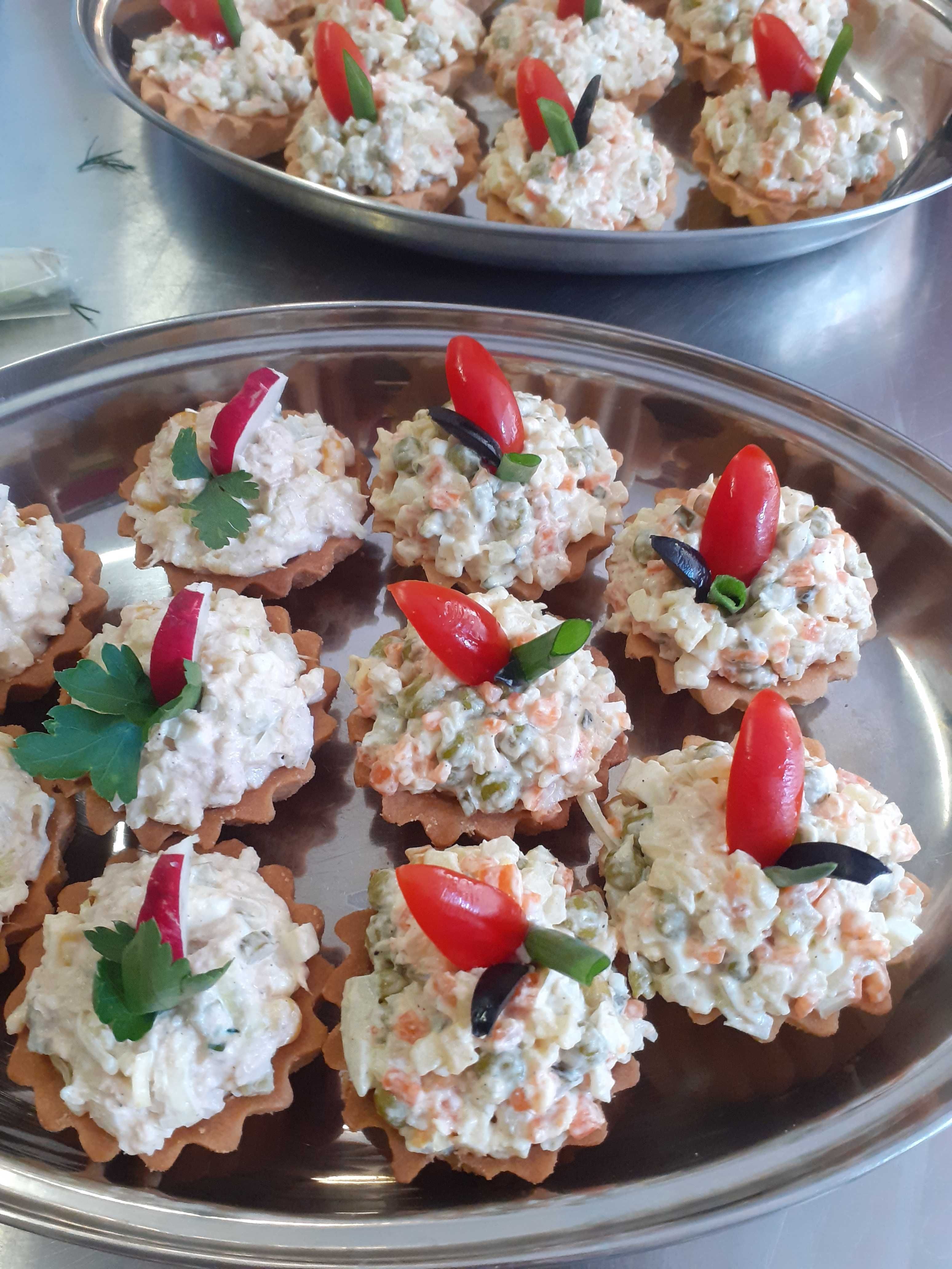 Domowe jedzenie na zamówienie catering