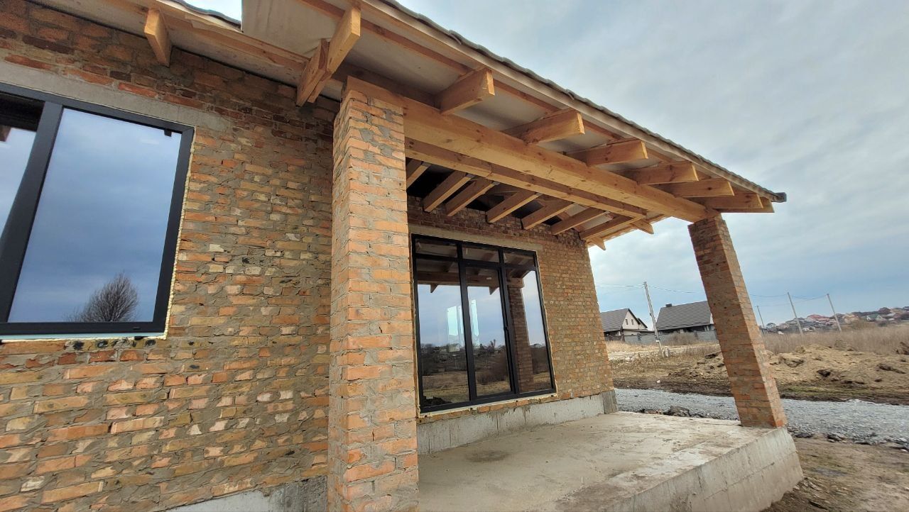 Продам будинок поруч з містом!