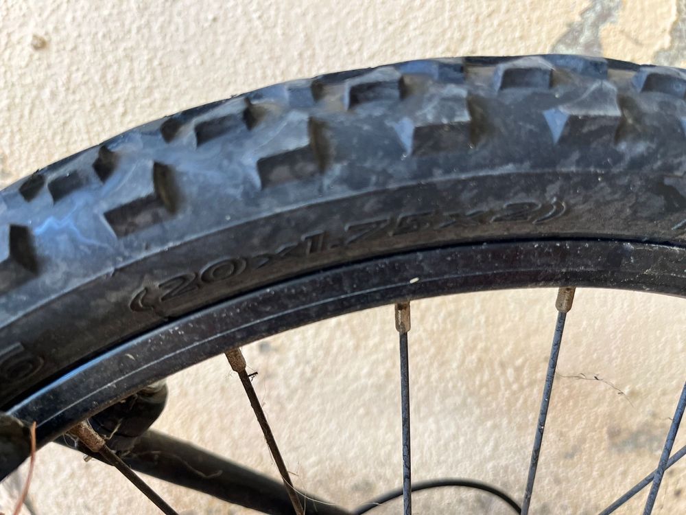 Bicicleta Infantil BERG - Bom Estado