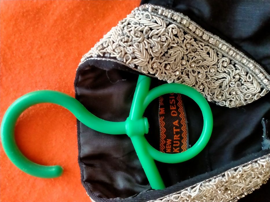 Нарядное Шелковое  Платье