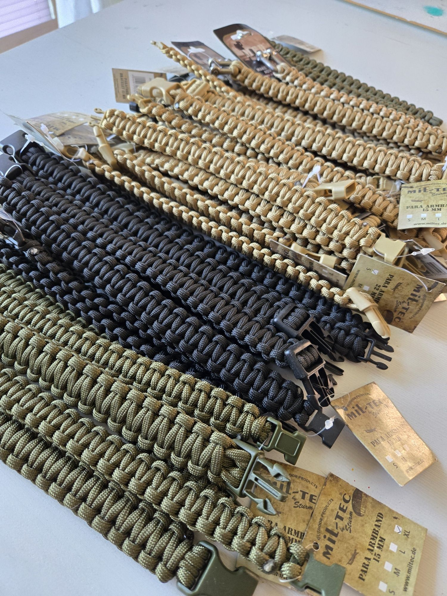 Bransoletka przetrwania paracord Mil-Tec MFH pakiet 43 szt. NOWE
