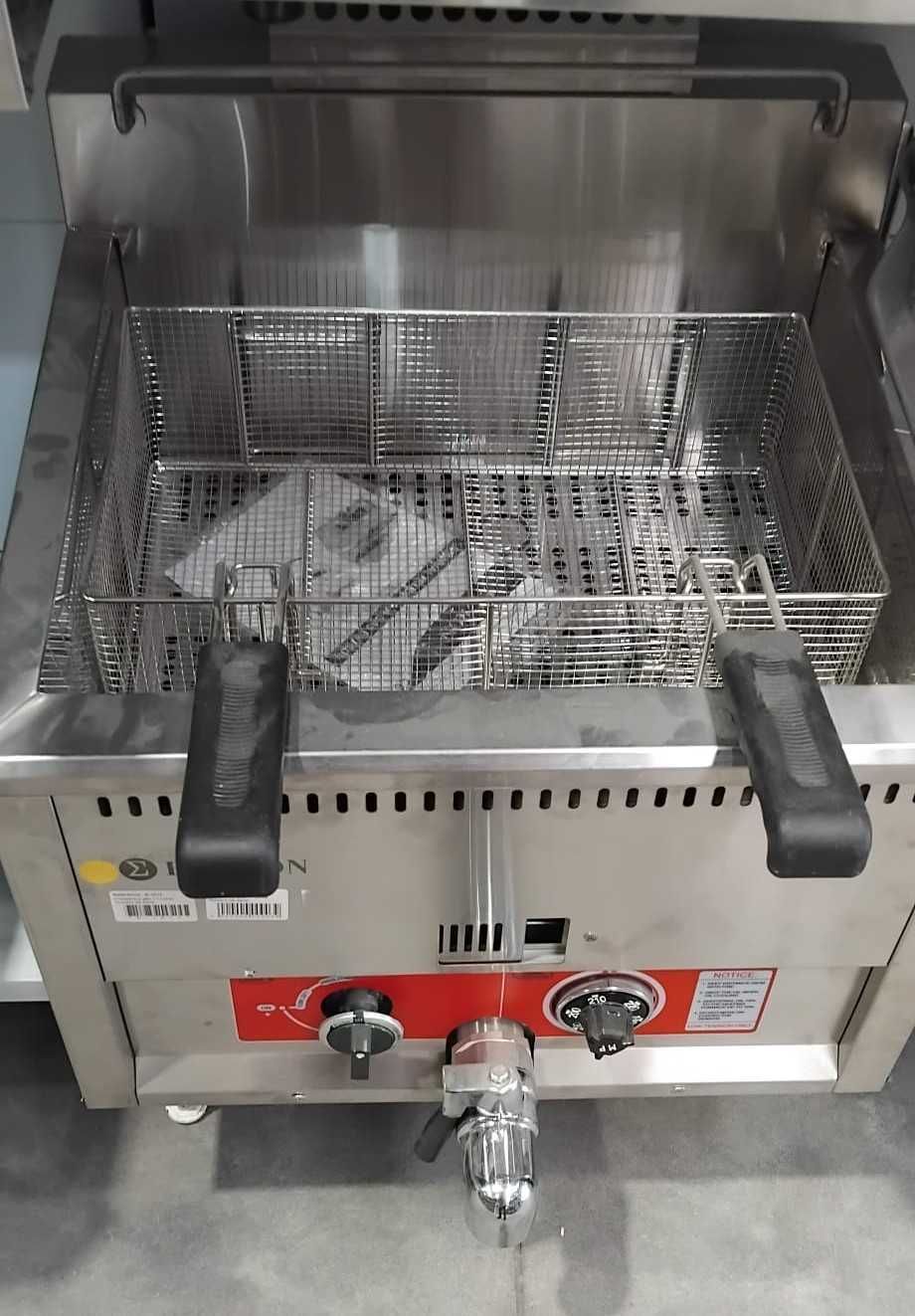 Fritadeira a Gás de 17Litros - NOVA