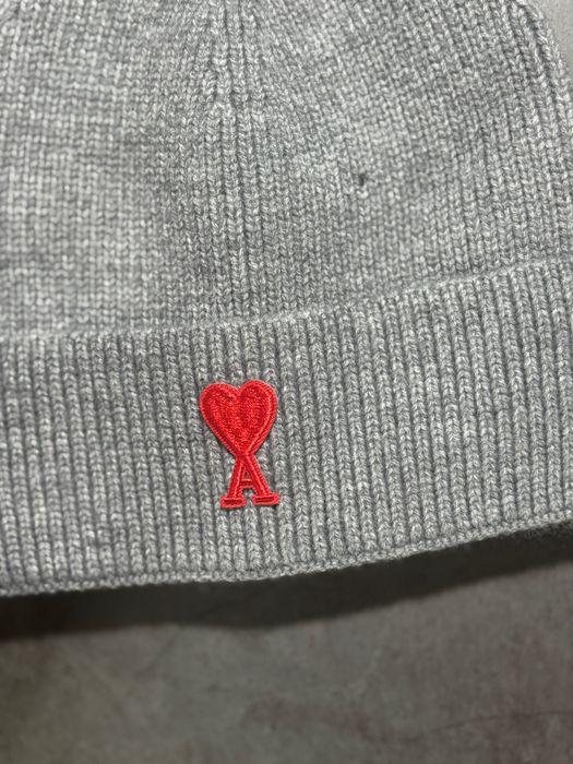 Шапка молочная ami шапка ami шапка ami paris  шапка ами чорная