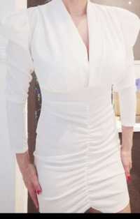 Sukienka dopasowana biel balenciaga obcisła Royal mini