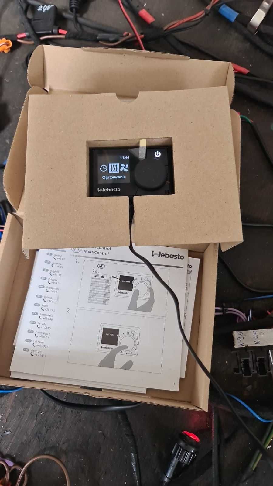 Ogrzewanie postojowe Webasto AT Air top AirTop 2000stc 2kw 12V Montaż
