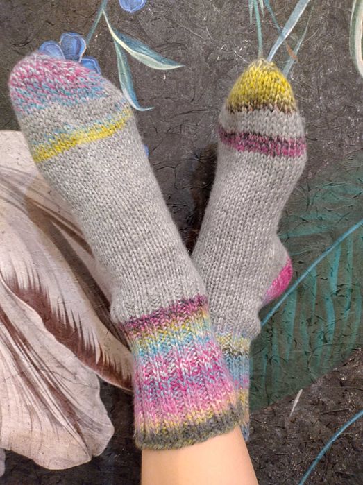 Skarpety robione ręcznie na drutach
