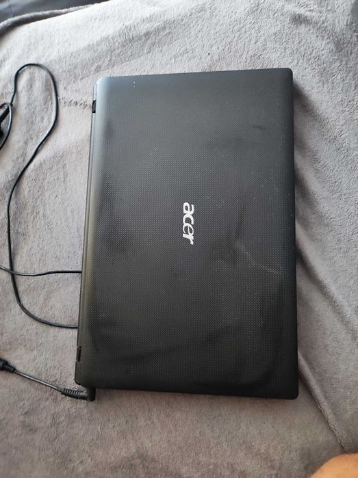 Laptop Acer Aspire 5253