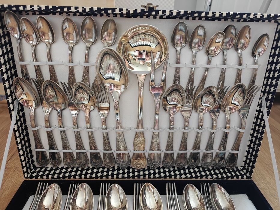 Piękne sztućce retro posrebrzane włoski komplet w walizce srebro antyk