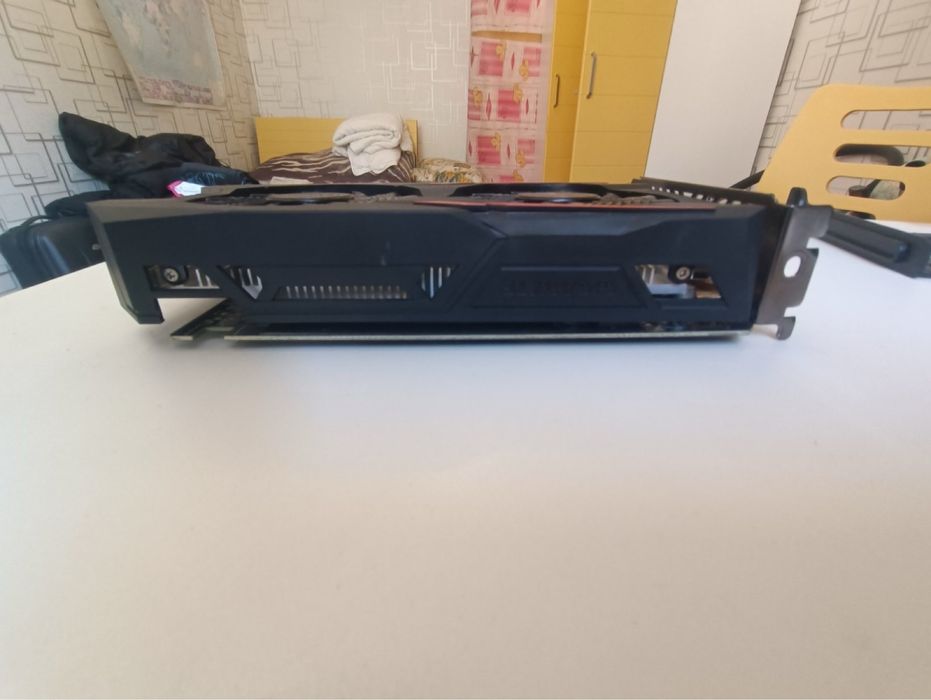 Видеокарта GIGABYTE GEFORCE GTX 1050 OC 2 GB (GV-N1050OC-2GD)