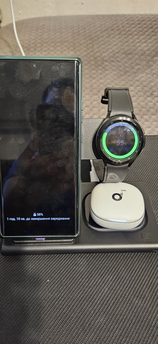 Продам багатофункціональну бездротову зарядку для телефону,  годинника