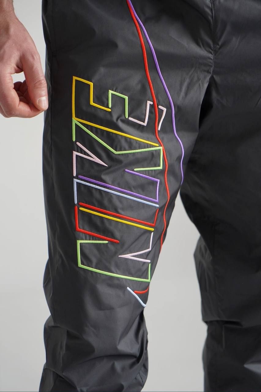 Нейлоновые штаны Nike (S,M,L,XL) Штани Найк Нейлон Черные