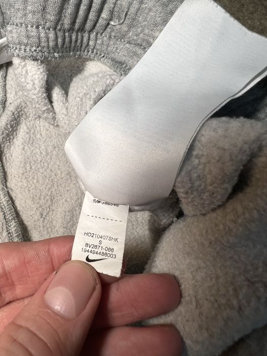 Спортивні штани Nike S сірий колір