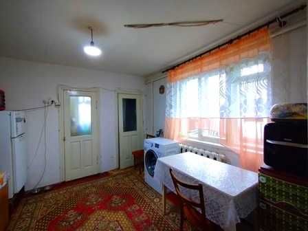 Будинок Золотоноша район 6 школа