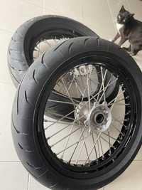 Rodas supermotard como novas