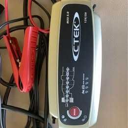 Carregador de baterias CTEK MXS 5.0