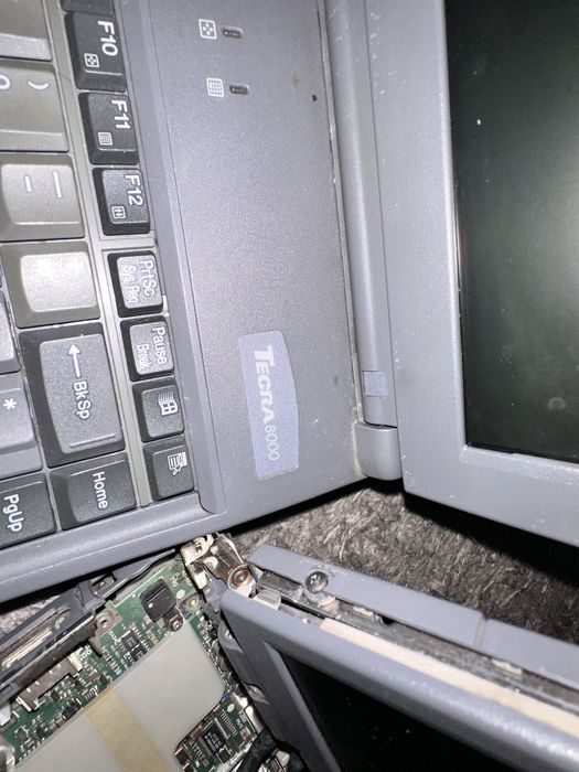 2 x toshiba Tecra
