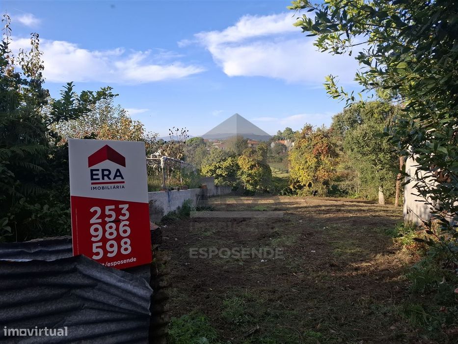 Terreno com projeto para Moradia térrea