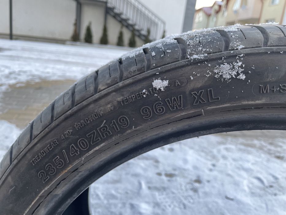 Всесезонка 235/40/19 шина 1 шт R19 покришка розпаровка одна