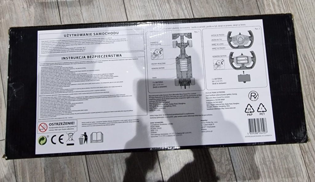 Zdalnie sterowane autko R/C skala 1/12 Mercedes-AMG
F1W11 EQ Performa