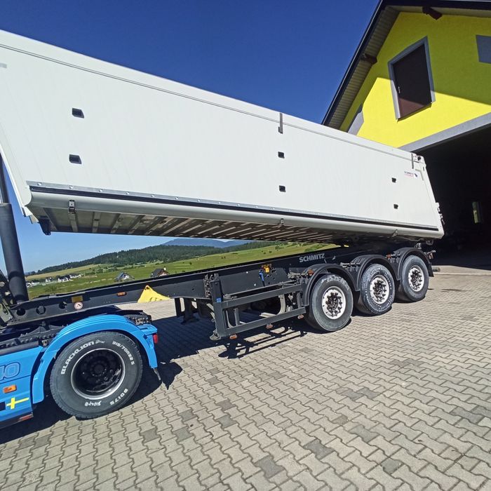 Naczepa wywrotka schmitz 40m3
