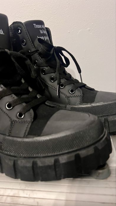 Buty wiązane, półbuty