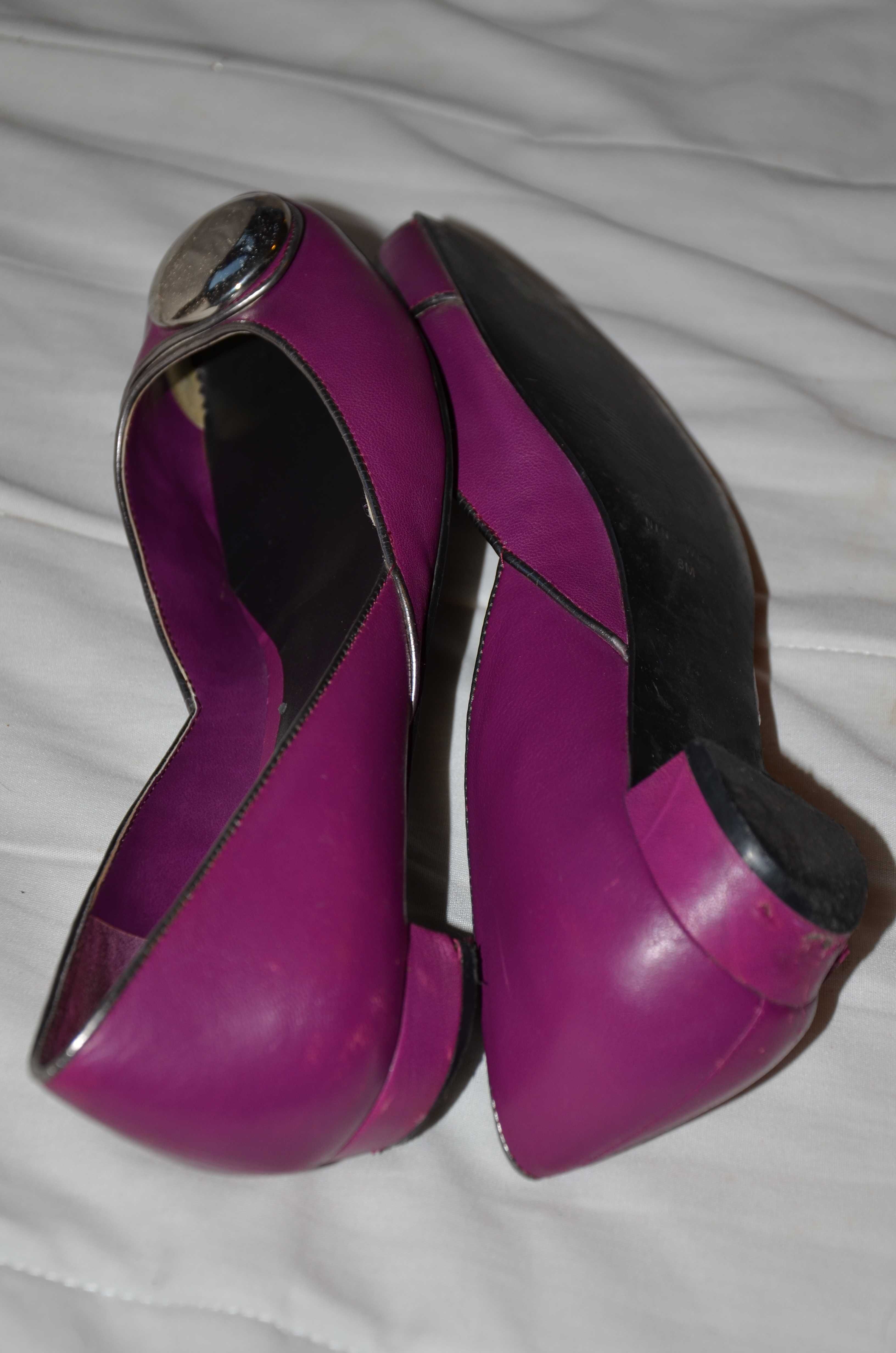 Fioletowe balerinki ze skóry ze srebrnym guzikiem Nine West r. 39